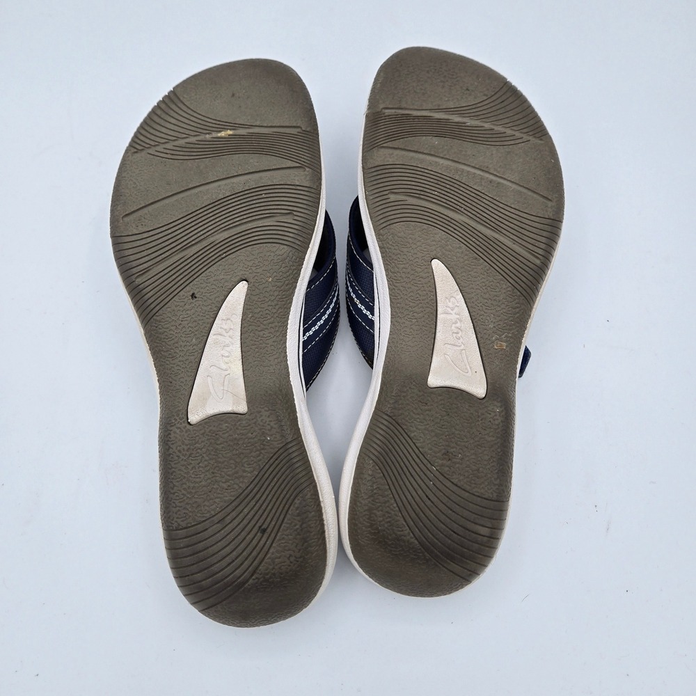 Clarks Cloudsteppers Women's Adjustable Thong San… - image 8